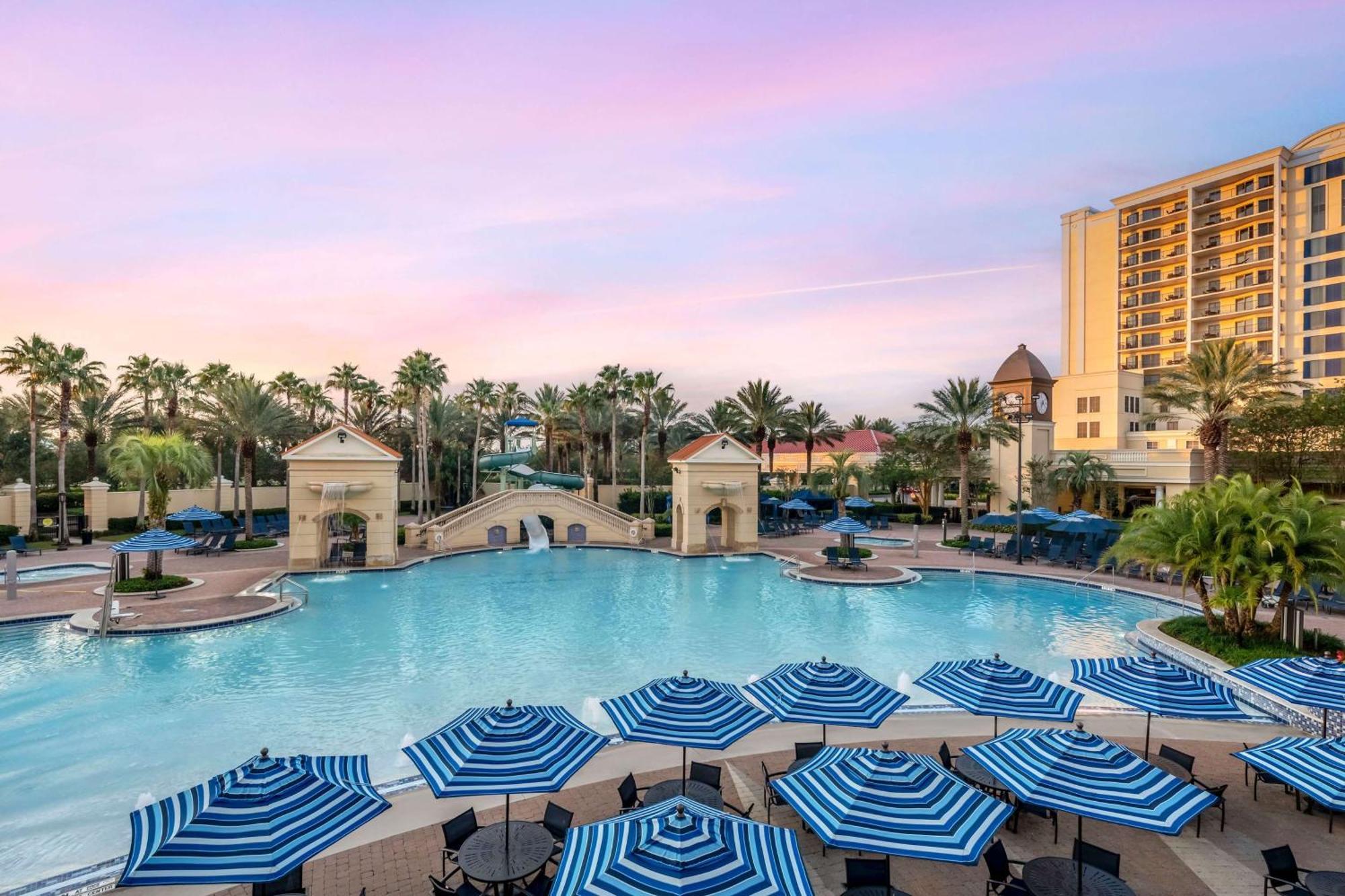 Отель Hilton Grand Vacations Club Parc Soleil Orlando Williamsburg Экстерьер фото