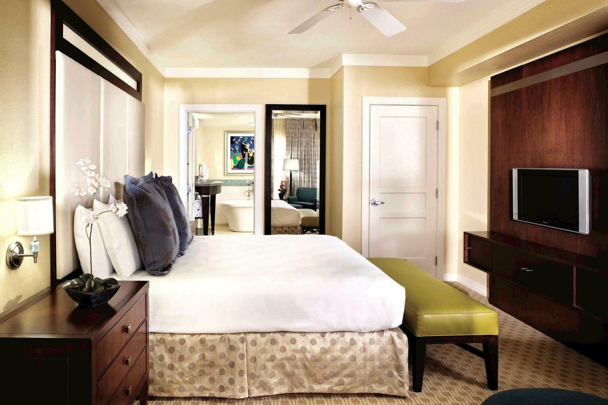 Отель Hilton Grand Vacations Club Parc Soleil Orlando Williamsburg Номер фото